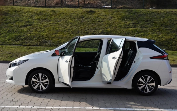 Nissan Leaf cena 62900 przebieg: 37800, rok produkcji 2018 z Gdańsk małe 781